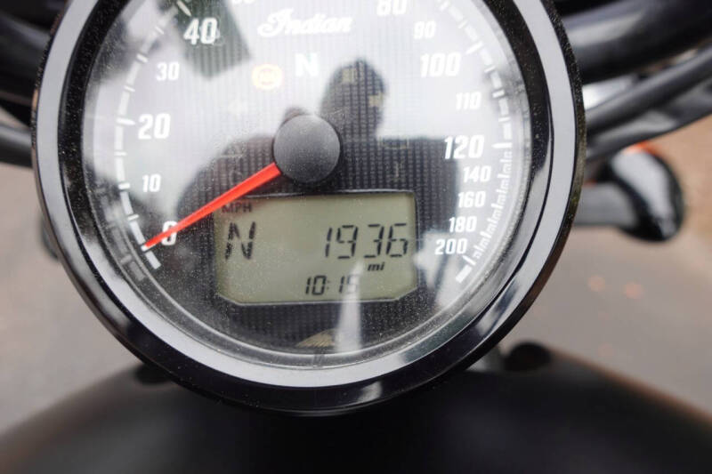 2022 Indian Scout Rouge