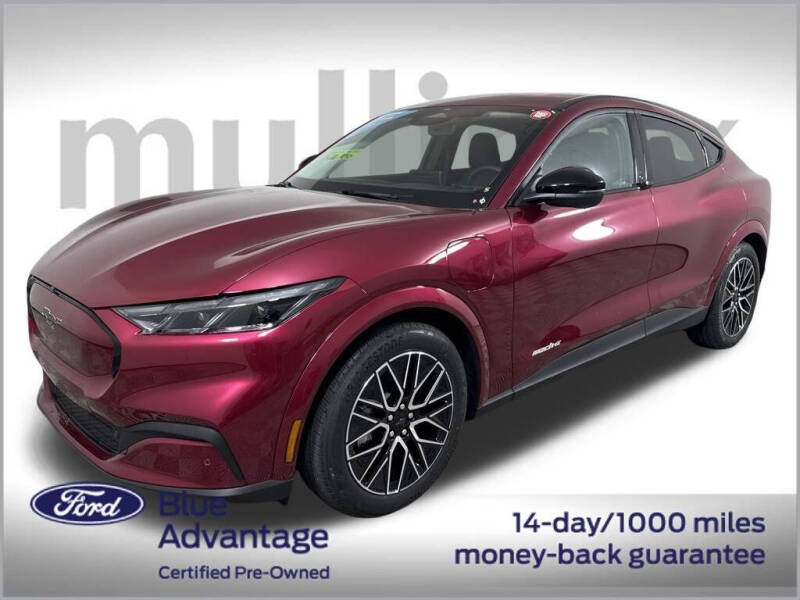 2025 Ford Mustang Mach-E Premium