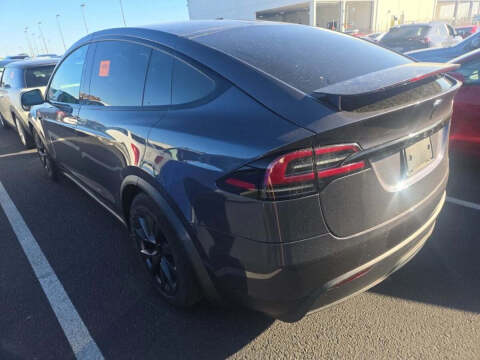 2023 Tesla Model X Standard Range