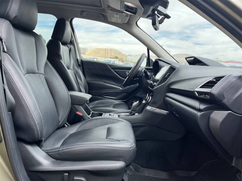 2022 Subaru Forester Touring