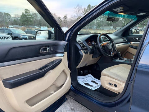 2016 Ford Explorer
