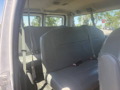 2014 Ford E-Series E-350 SD XL