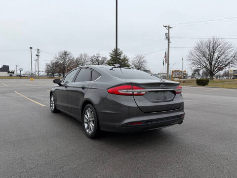 2017 Ford Fusion SE