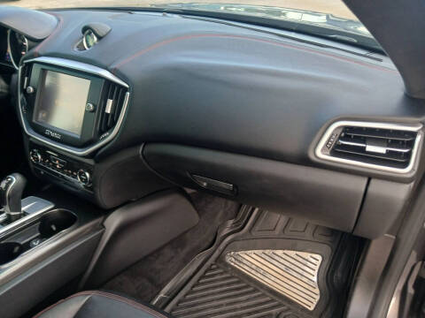 2016 Maserati Ghibli S