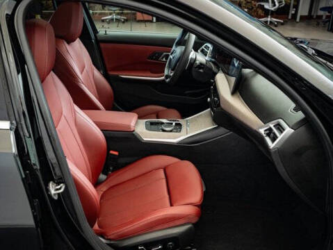 2025 BMW 3 Series 330i xDrive