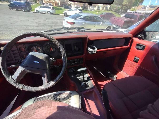 1984 Ford Mustang