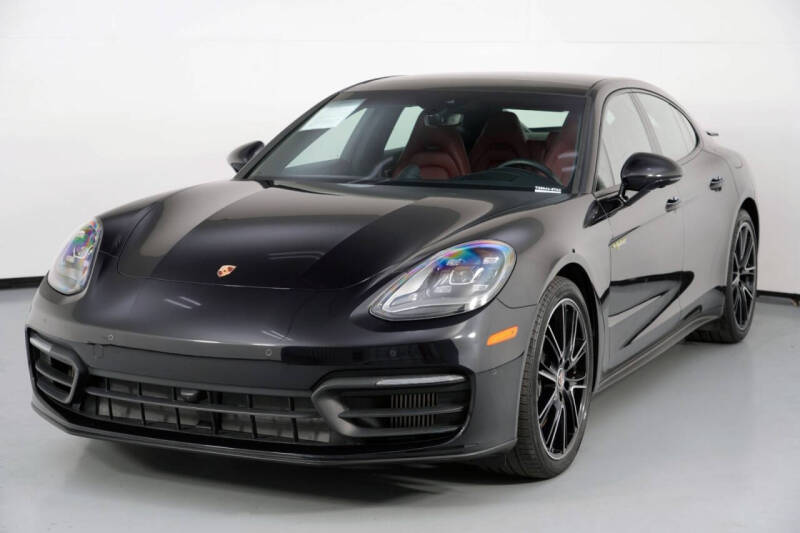 2022 Porsche Panamera 4 E-Hybrid