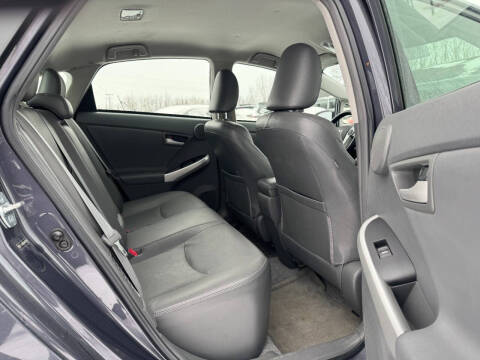 2010 Toyota Prius III