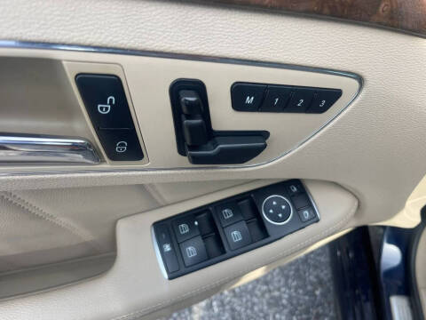 2011 Mercedes-Benz E-Class