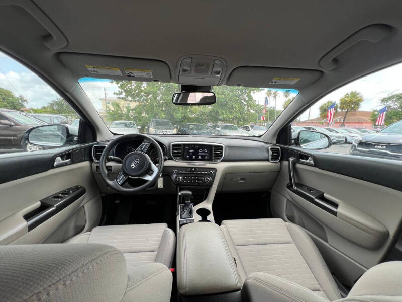 2020 Kia Sportage LX