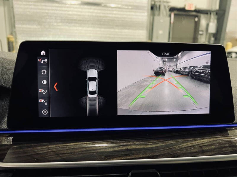 2019 BMW 5 Series 530i