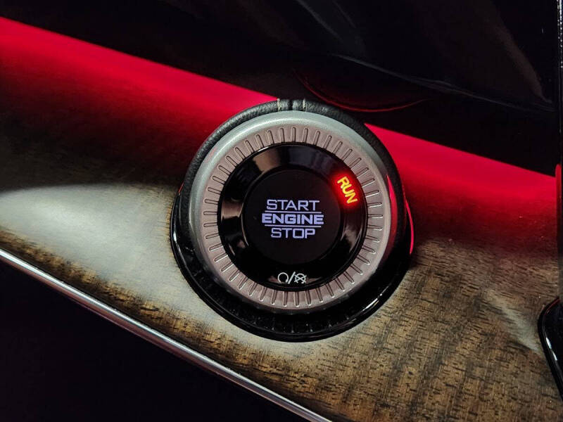 2022 Jeep Grand Wagoneer Series II