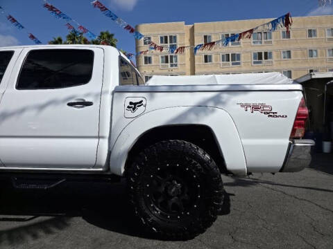2006 Toyota Tacoma PreRunner V6