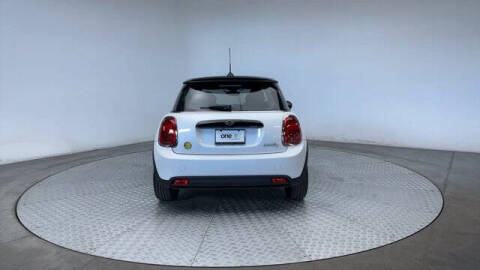 2024 MINI Hardtop 2 Door Cooper SE
