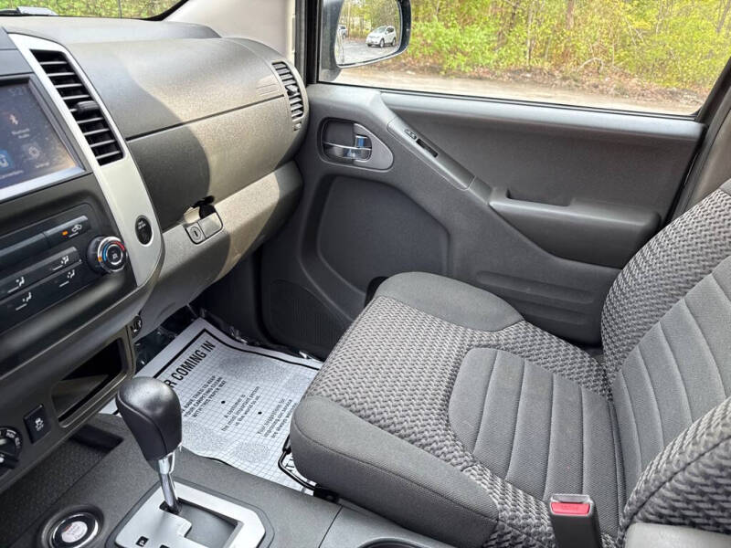 2021 Nissan Frontier