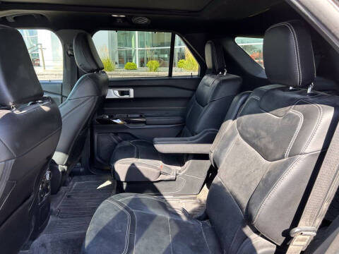 2023 Ford Explorer ST