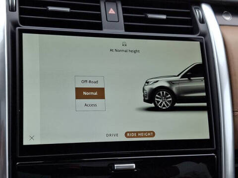 2025 Land Rover Discovery P360 Metropolitan