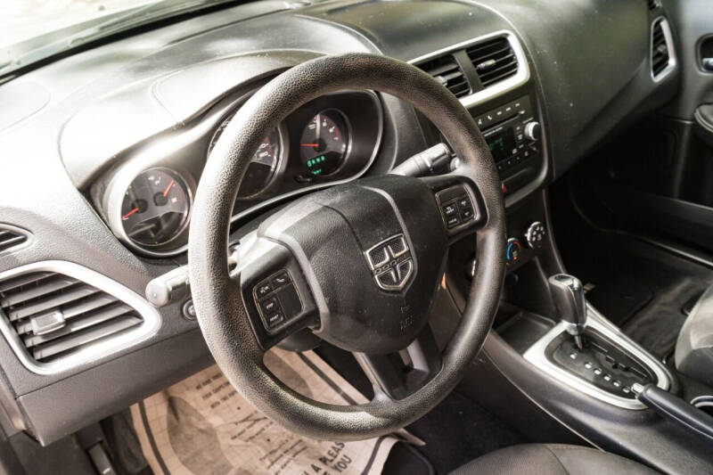 2014 Dodge Avenger SE