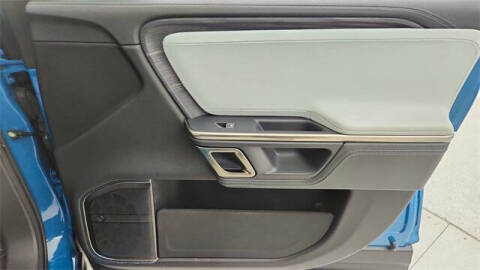 2024 Rivian R1S Launch Edition