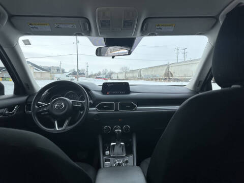 2017 Mazda CX-5 Sport