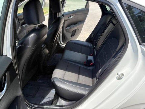 2021 Kia Forte GT Line