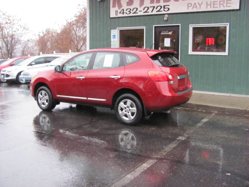 2011 Nissan Rogue S photo 2