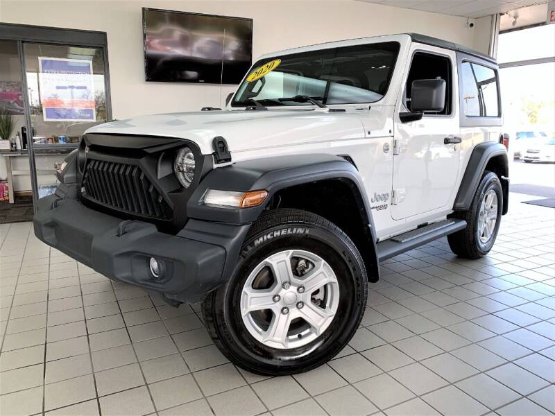 2020 Jeep Wrangler for sale at SAINT CHARLES MOTORCARS in Saint Charles IL