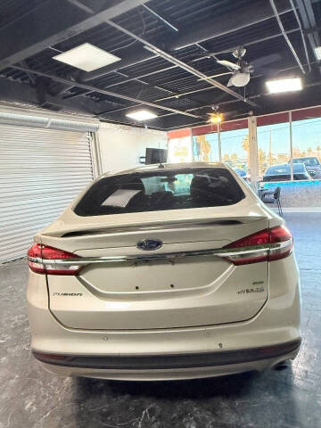 2018 Ford Fusion Hybrid SE