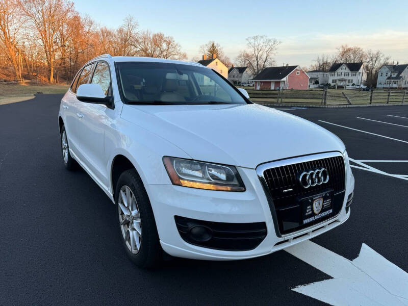 2010 Audi Q5 Premium photo 20