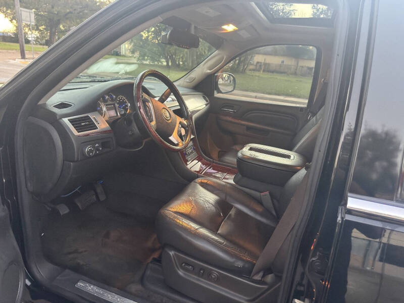 2012 Cadillac Escalade EXT Luxury