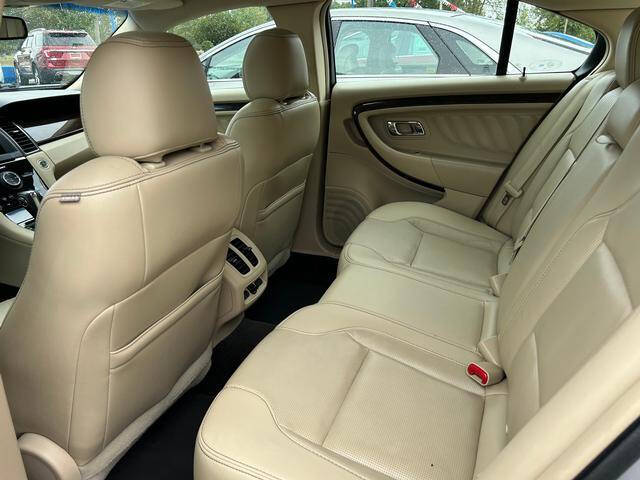 2018 Ford Taurus Limited