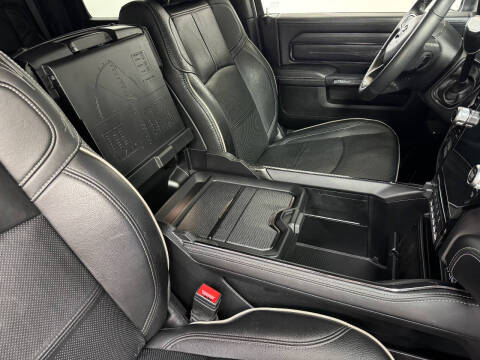 2023 RAM 3500 Limited