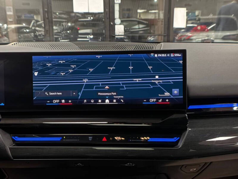 2025 BMW 5 Series 530i xDrive