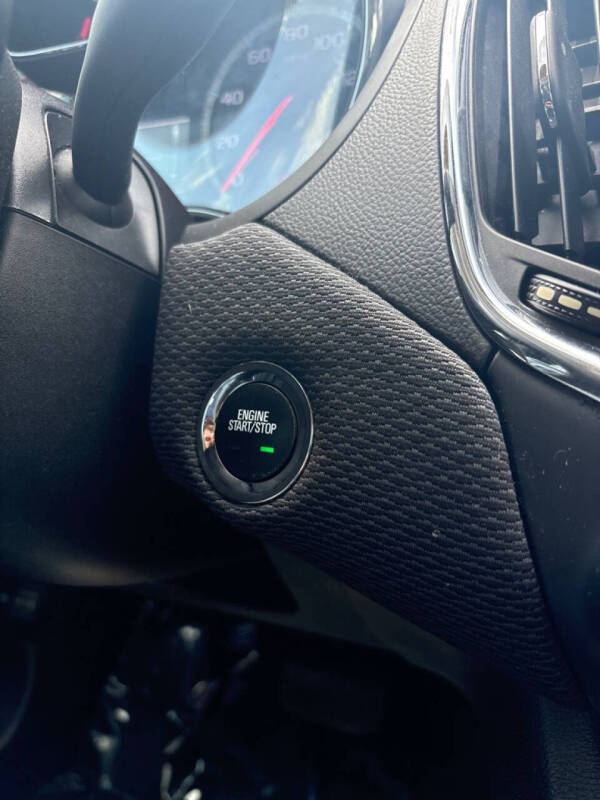 2017 Chevrolet Cruze LT Auto