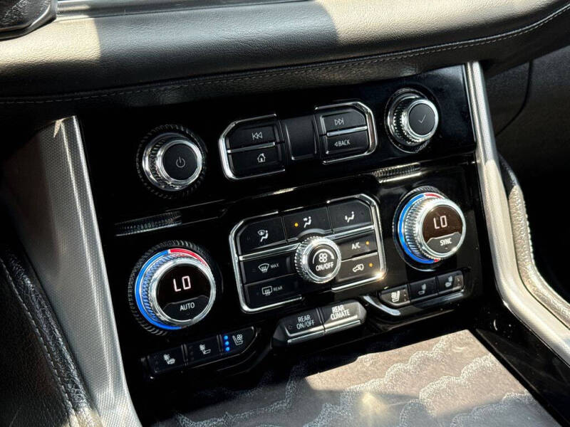 2022 GMC Yukon Denali