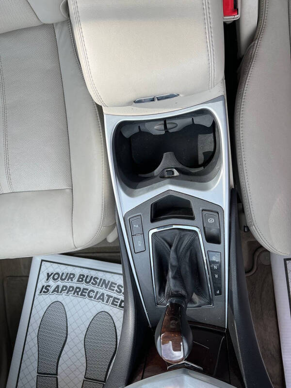 2011 Cadillac SRX Luxury Collection