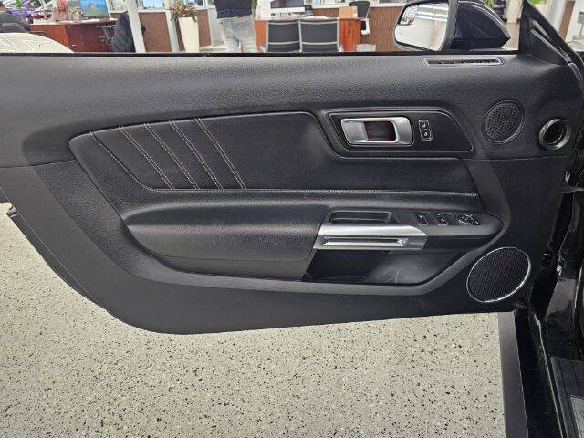 2020 Ford Mustang EcoBoost Premium