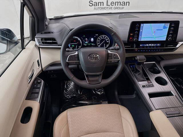 2024 Toyota Sienna Limited 7-Passenger