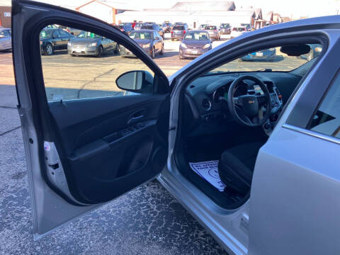 2016 Chevrolet Cruze Limited 1LT Auto