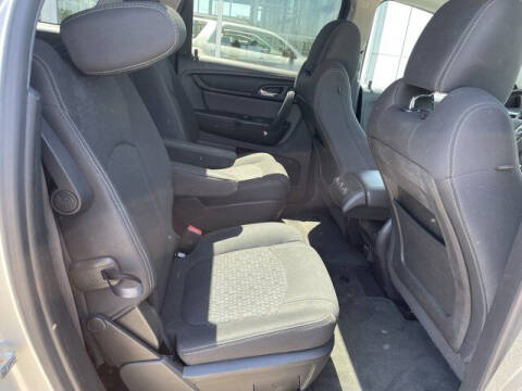 2015 GMC Acadia SLE-2