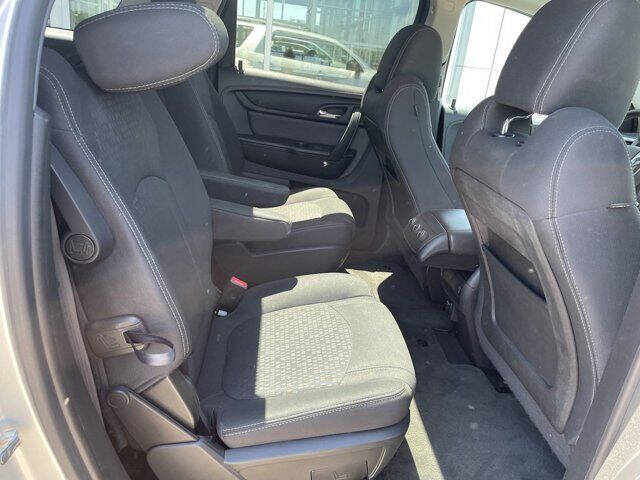 2015 GMC Acadia SLE-2