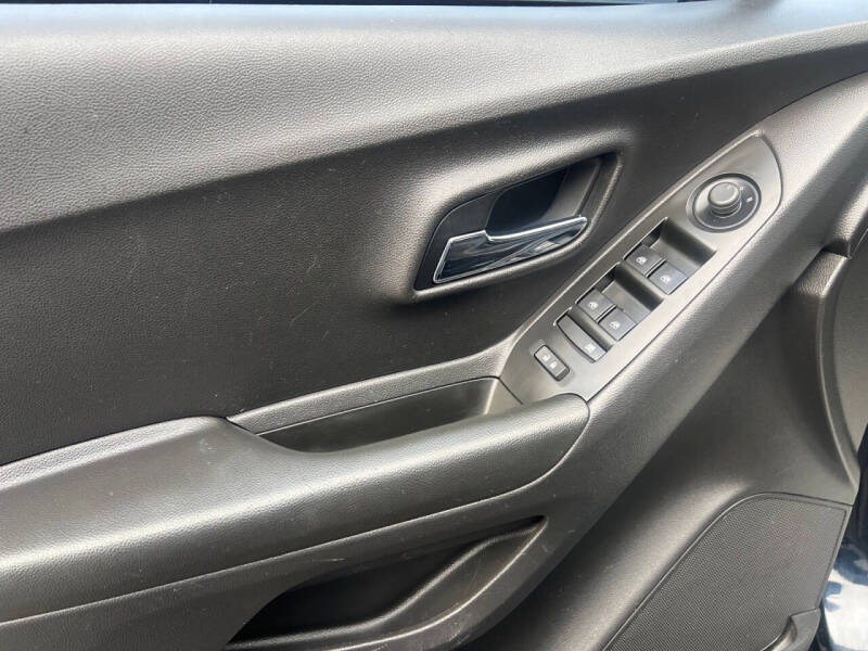 2021 Chevrolet Trax LS