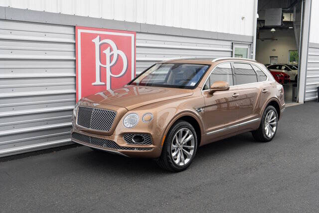 2017 Bentley Bentayga 54