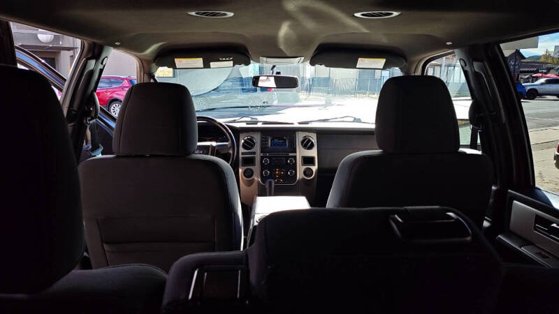 2017 Ford Expedition XLT