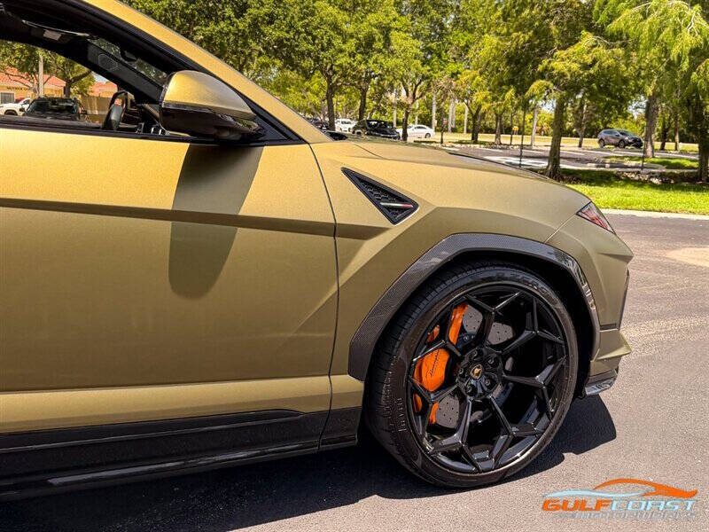 2024 Lamborghini Urus Performante