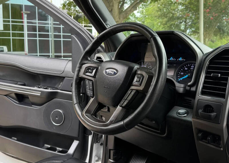 2019 Ford Expedition XLT