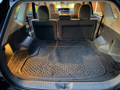 2012 Toyota Prius v Two