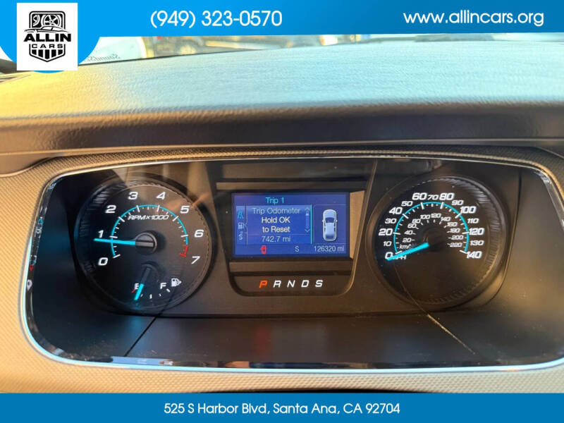2016 Ford Taurus SE
