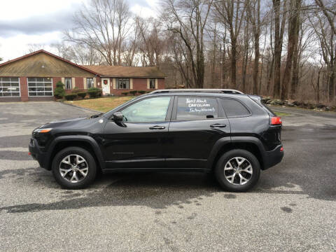 2015 Jeep Cherokee for sale at Lou Rivers Used Cars in Palmer MA