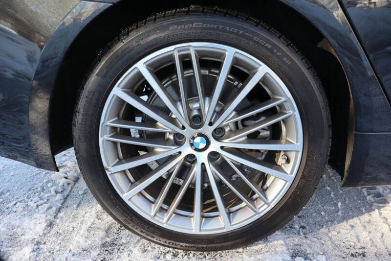 2018 BMW 5 Series 530i